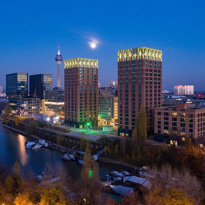 201128-WWH-015_19_700pixel