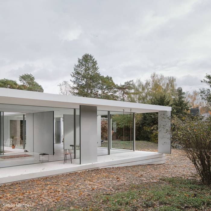 20-11-FAKT_070_Simon-Menges_HiRes_13_15_700pixelINXYWE32qRLml