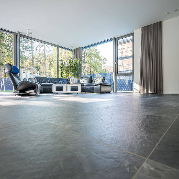 2019-09-Miketta-6447_15_700pixel