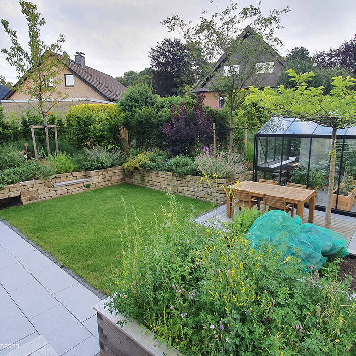 20210731_195210_15_700pixel