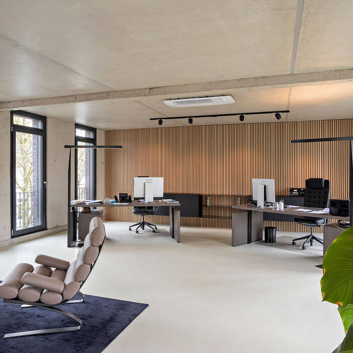 20230421_130928_56811_15_700pixel