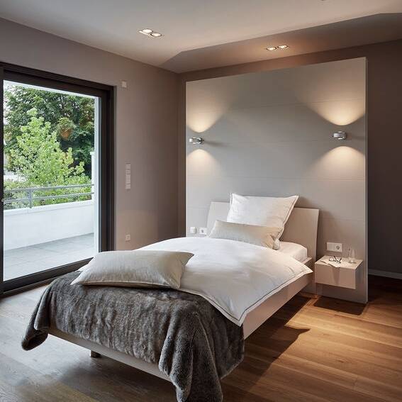 2047_M19_HE_10_700pixel