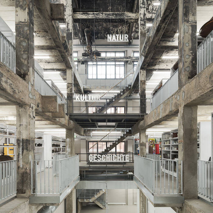 210514A067_15_700pixel