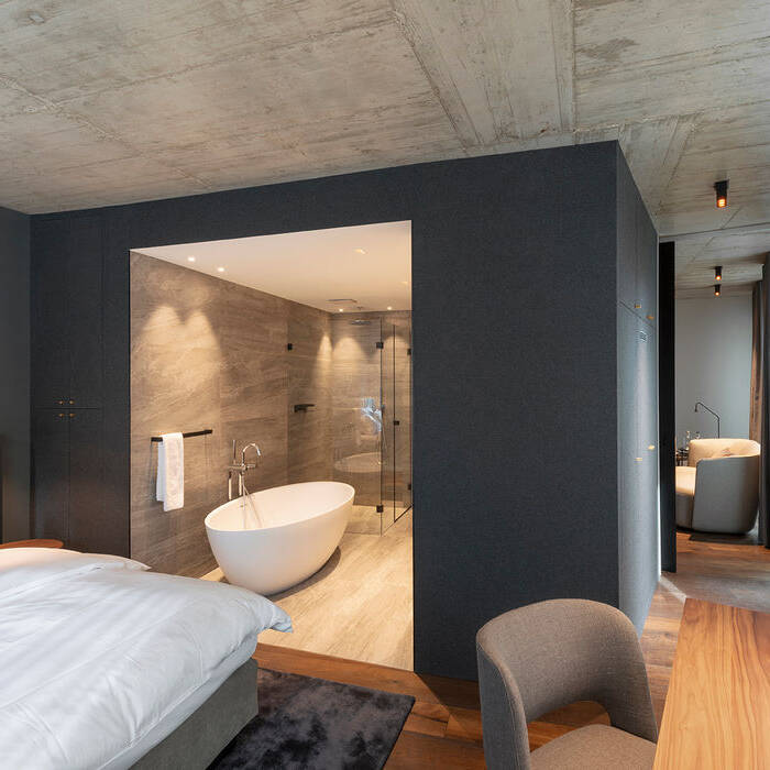 220512_CUBE_1737_VEF_4394_f_DM_15_700pixel