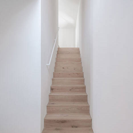 24_Strandhaus_Innen_Wohnhaus_EG_Treppenaufgang_15_700pixel