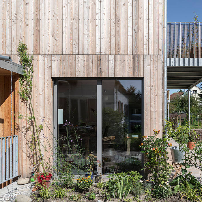 273_MG_190716_1064_TM_Jaist_10_700pixel