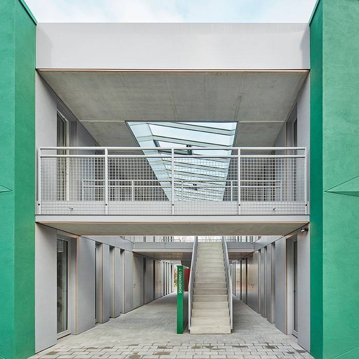 2910_201214_38_10_700pixel