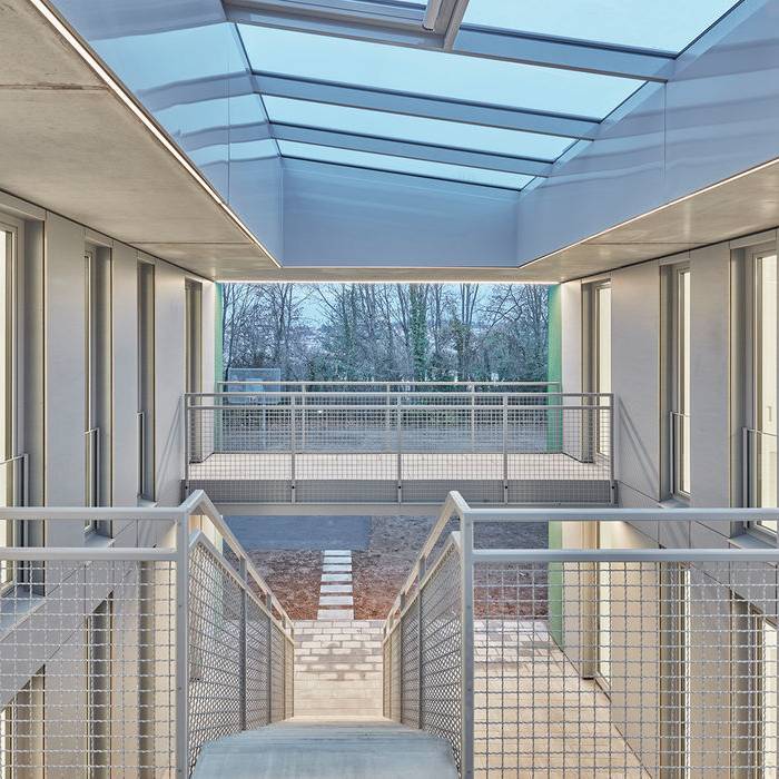 2910_201214_63_15_700pixel