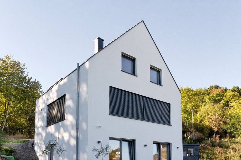 31-Haus-Lejsek-Aussen-Garten_15_700pixel