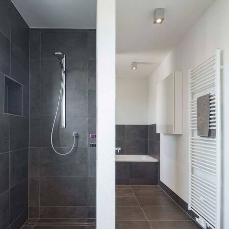 32484_vickers_Dr-Boehmer_493_10_700pixel