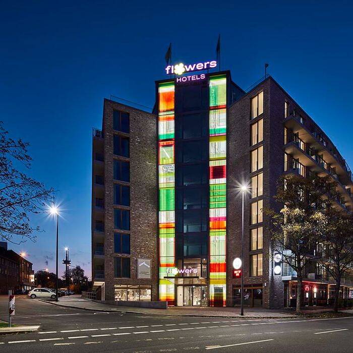 32878_Essen_Flowers-Hotel_1107_10_700pixel