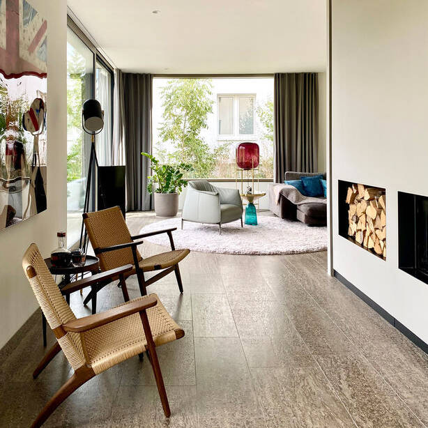 3329EDAE-B823-4C45-82CC-2EC660D49F24_15_700pixel