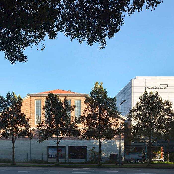 3585_21092x_HGE70_EP04086_0001_15_700pixel