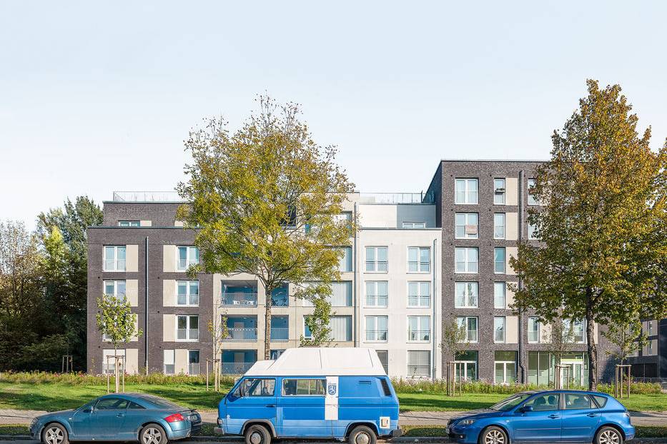 368_PEP_F01_15_700pixel2