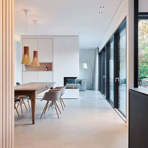 386_LN_211023_601_LN_Jaist_10_700pixel