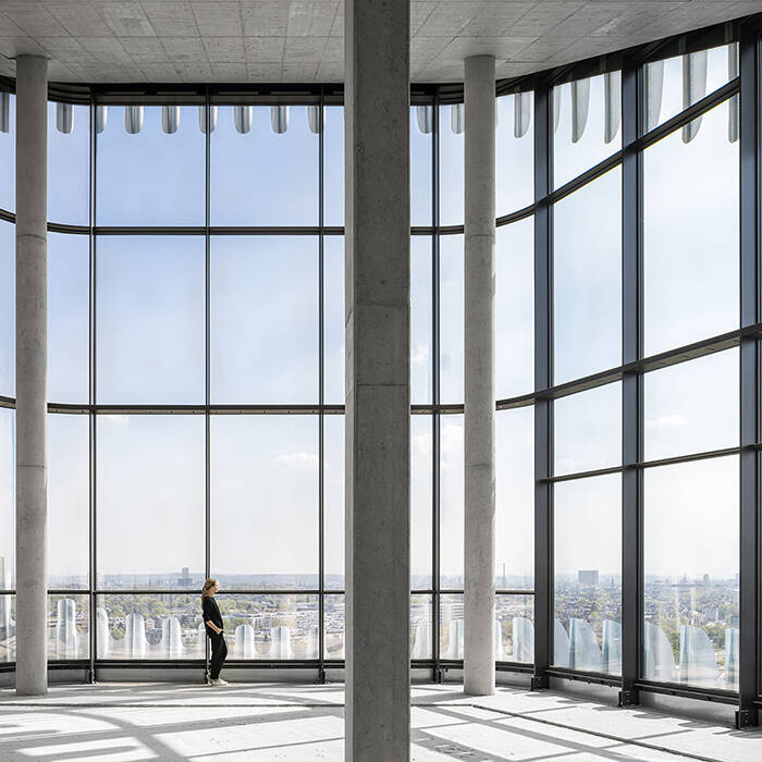 38_RKM740_15_700pixel