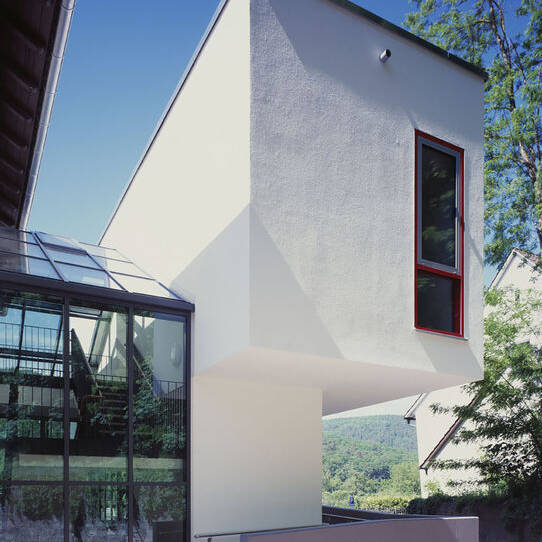 3-Ansicht-vom-Behindertenparkplatz_10_700pixel