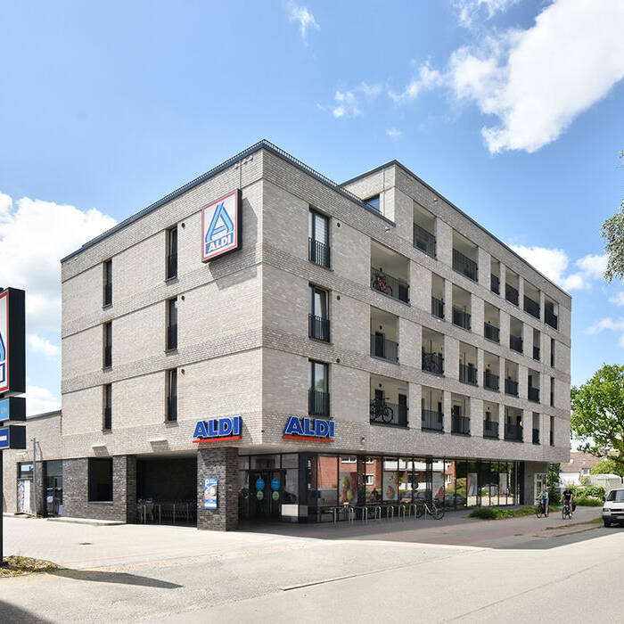 3_MKU5963_10_700pixel