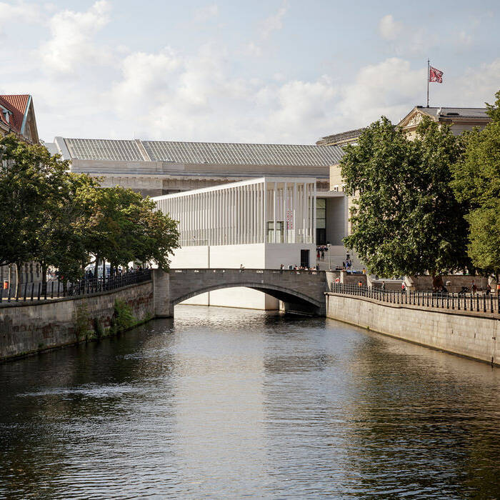 444_10_UZ_190719_N8_15_700pixel