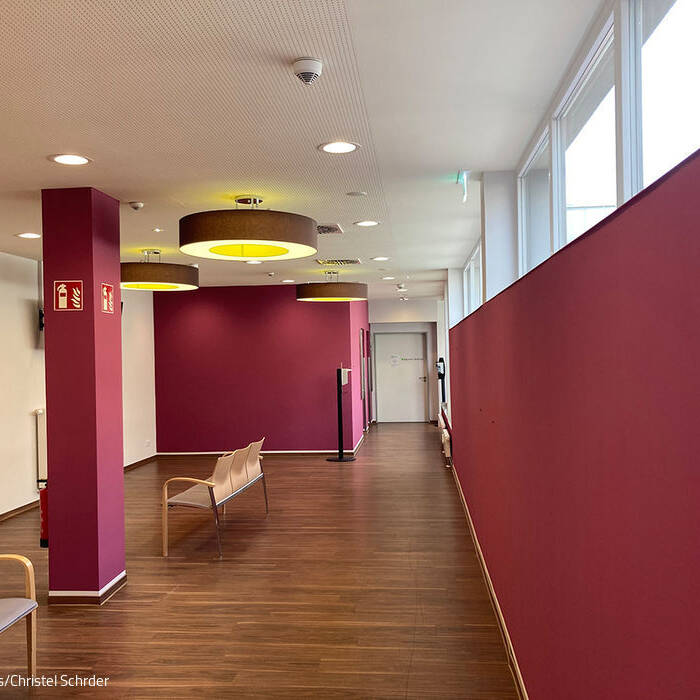 4-Stock-Wartebereich-c_10_700pixel