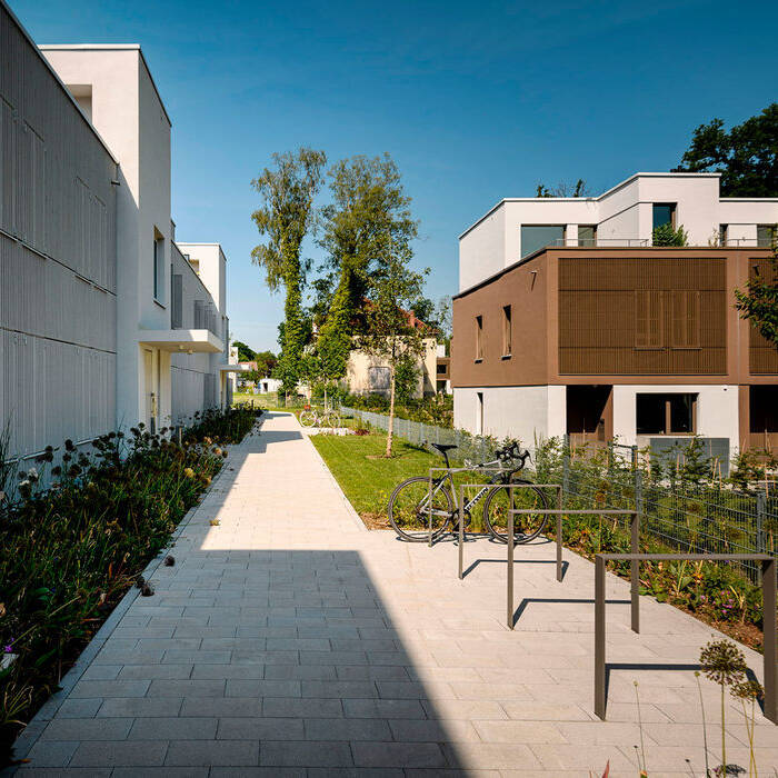 57059059-F5F6-4E1F-A753-908CDCB0B0B9_700pixel