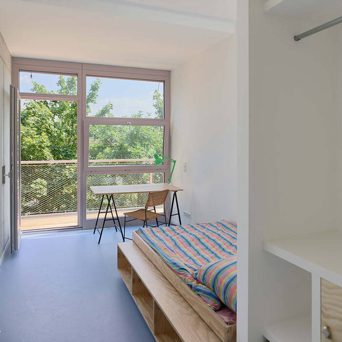 57-Zimmer-Betr-2500x1875px-by-Eric-Tschernow_10_700pixel