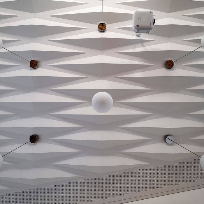 7-HKE-Haus-der-Kirchenmusik-Akustikdecke_15_700pixel