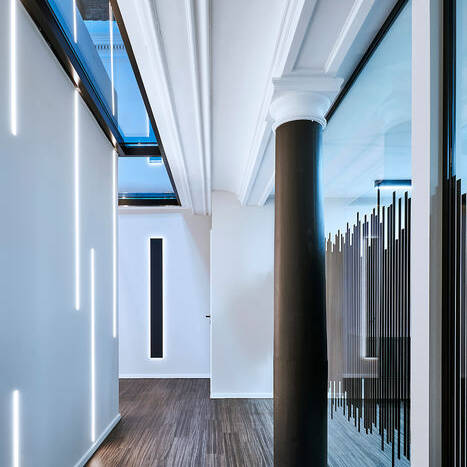 7_10_700pixelJogzyFlgbClyM