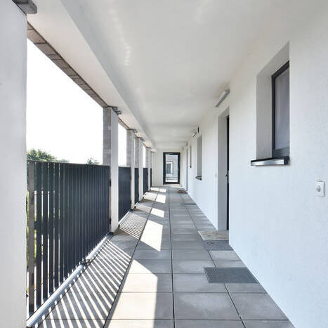 7_MKU8051_10_700pixel