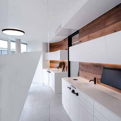 8_2021_01_Holzner_Praxis_268-Bearbeitet_4k_10_700pixel