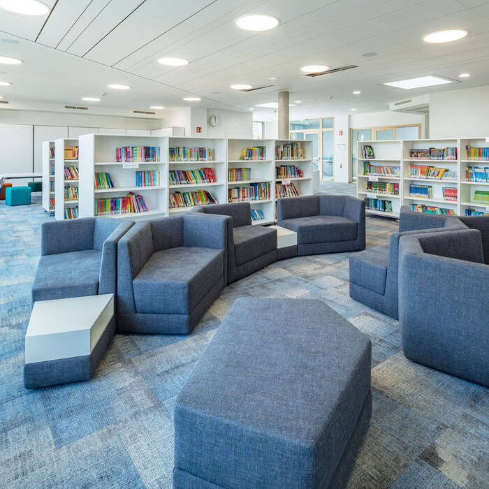 9878-8036_15_700pixel