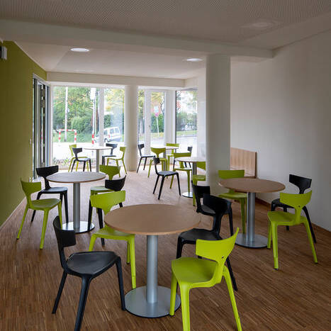 9-HKE-Haus-der-Kirchenmusik-Cafe_10_700pixel