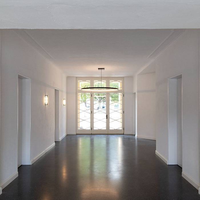 9_Halbmondhaus_Eingangshalle_10_700pixel