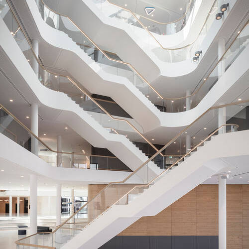 ACE_8837_10_700pixel