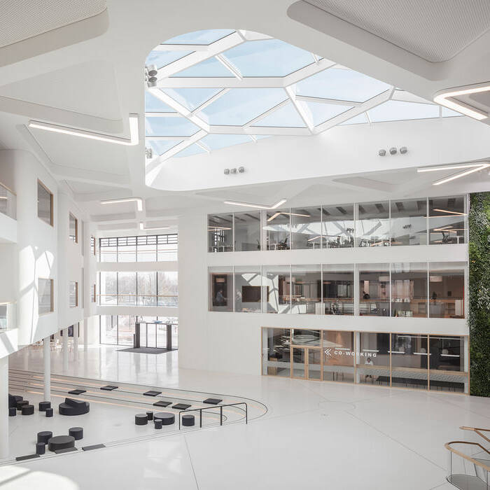 ACE_8903_15_700pixel