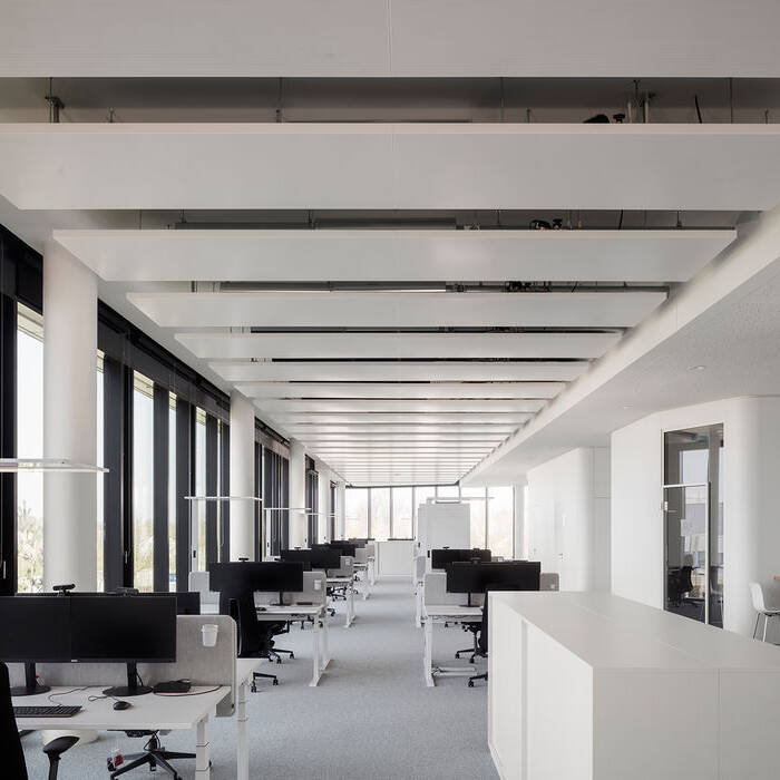 ACE_9386_15_700pixel