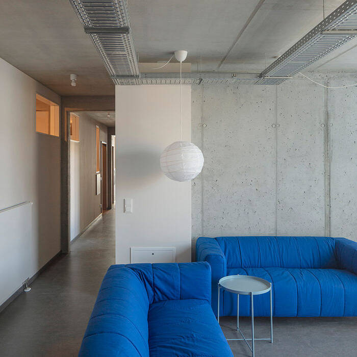 AMR-N_1476_10_700pixel