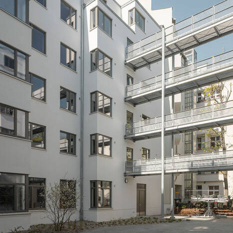 AMR-N_1923_10_700pixel