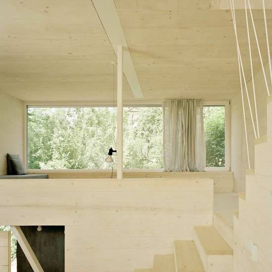 AMUNT_064_JustK_100604023_10_700pixelW8ruFPT5HKpw9