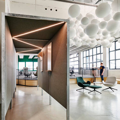 AOK_LB_JG_04_10_700pixel