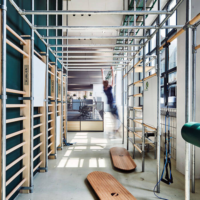 AOK_LB_JG_10_15_700pixel