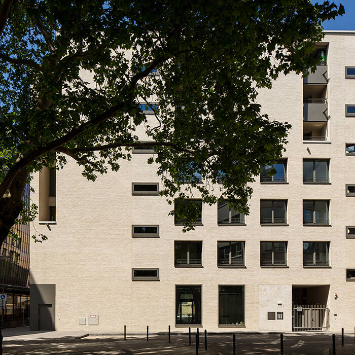 AntoniterQuartier_trint-kreuder_-C-Christian-Richters_4449-5_30x20cm_10_700pixel