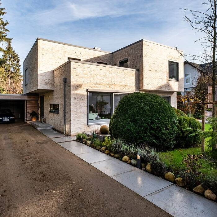 Auffahrt_19_700pixel