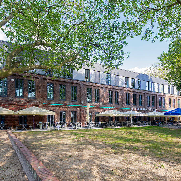 Aussen1_15_700pixeln3mgPFYVSVv5j