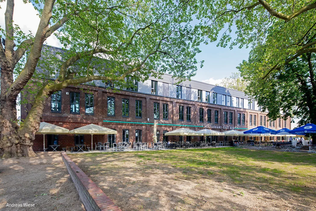 Aussen1_15_700pixeln3mgPFYVSVv5j