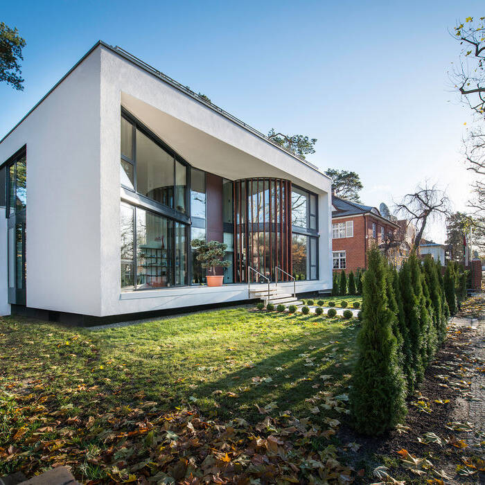 BERLIN-ZEHLENDORF-Bild-2_19_700pixel