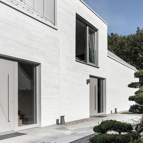 BL7A7321_10_700pixel