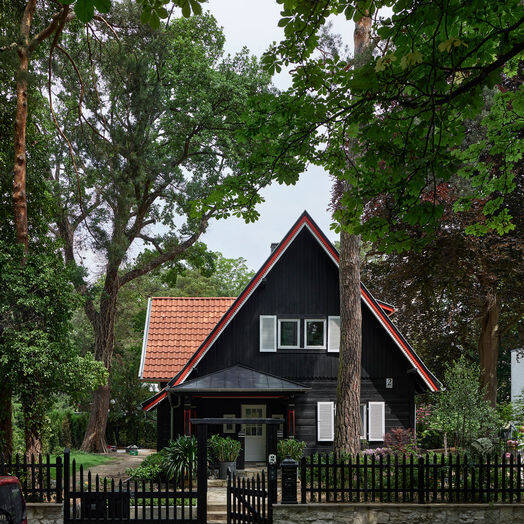 BSL_EID_001_A4_15_700pixel