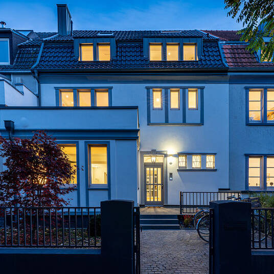 BV-K-EFH-SCHMITZ-I-Aussen-frontal_1_BENJAMIN-VON-PIDOLL-Kopie-2_10_700pixel