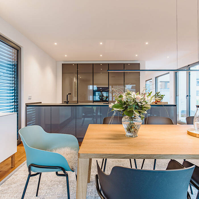 BV-No-bel-07_10_700pixel